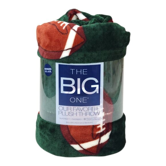 The Big One Oversized Plush Throw Blanket Football Pattern 5' X 6' Faux Fur Cozy - Picture 1 of 13